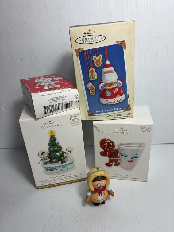 Hallmark Keepsake Ornament Collection Lot