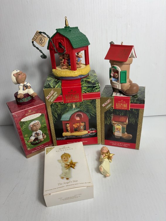 Hallmark Keepsake Ornaments Lot, 5 Items