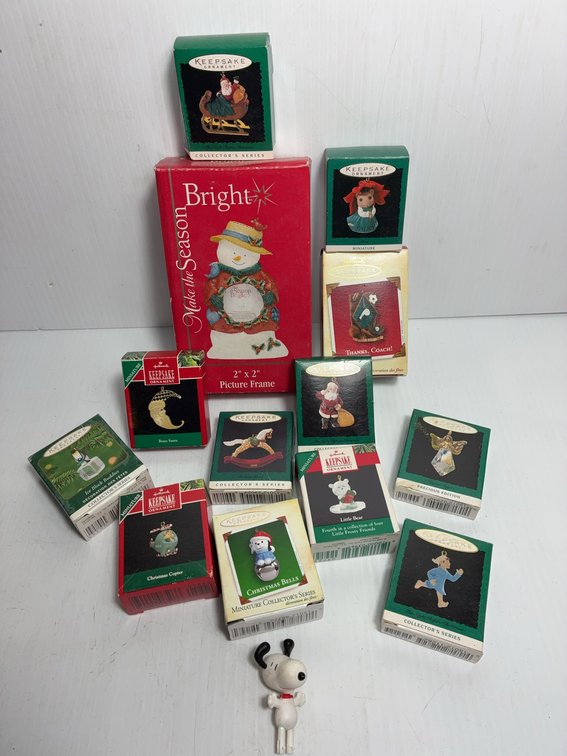 Hallmark Keepsake Ornaments Collection Lot