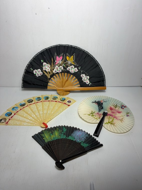4 Decorative Hand Fans Assorted Designs