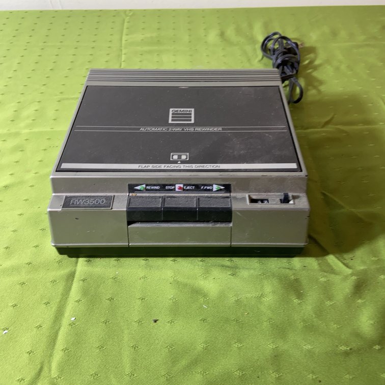 Sanyo Model M-W3500 Cassette Tape Recorder