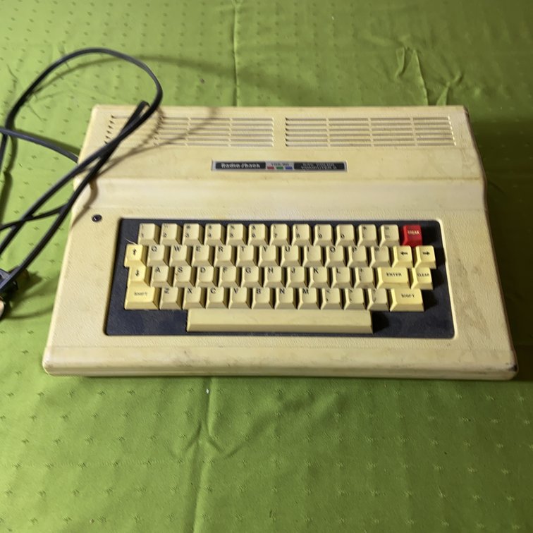 Radio Shack TRS-80 Color Computer 2, 64K