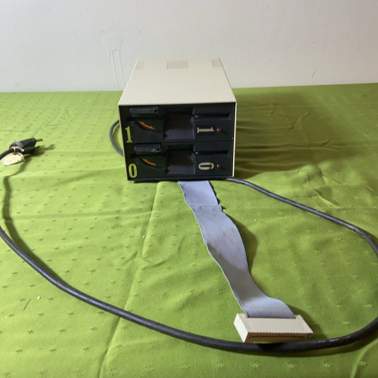 Shugart Model 400-8.3 Dual Floppy Drive Unit