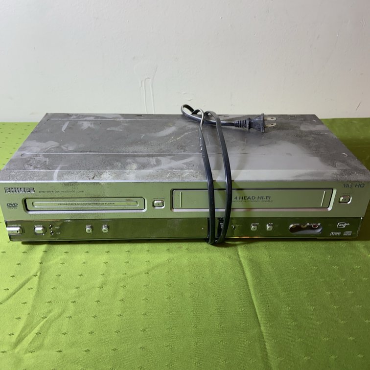 Philips DVD/VCR Player Recorder DVDR615VR