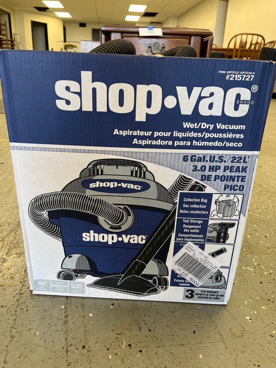 Shop-Vac Wet/Dry Vacuum 6 Gal 3.0 HP w/ Attachments
