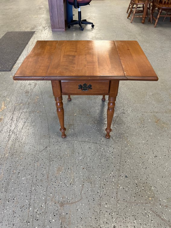 Baumritter Drop Leaf Side Table With Drawer