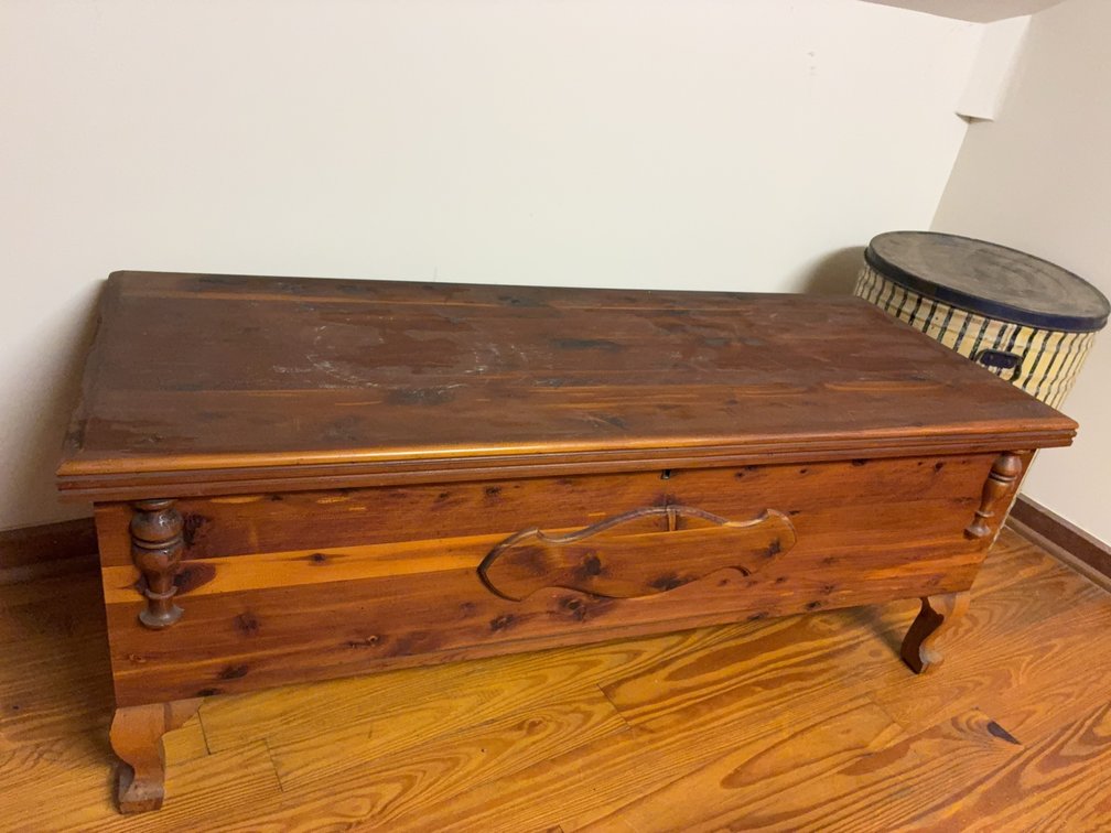 Caswell-Runyan Cedar Chest, 45x18x18 in, Huntington IN