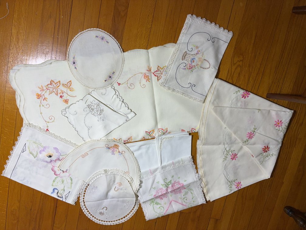 Embroidered Linen and Lace Doilies Lot