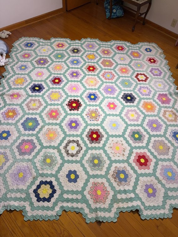 Handmade Grandmother's Flower Garden Quilt 97x84