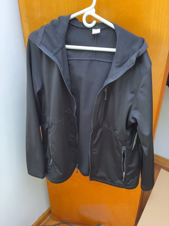 Ozark Trail Softshell Jacket Large Black