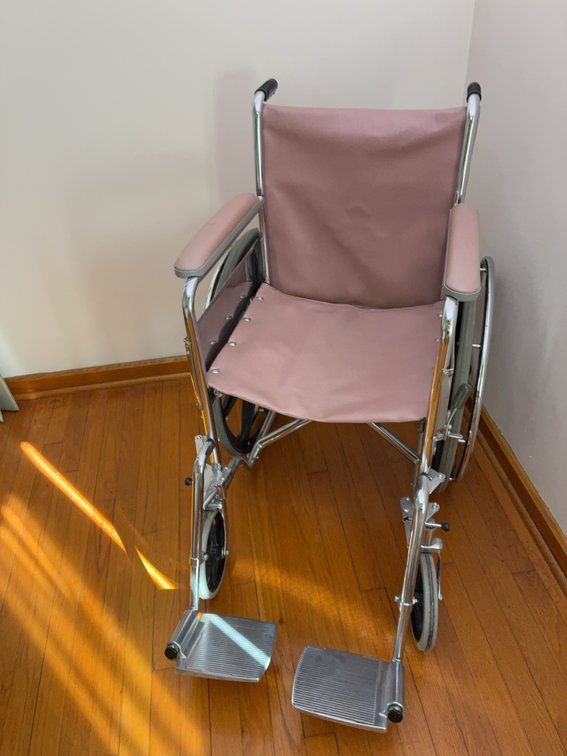 Everest & Jennings Traveler Wheelchair