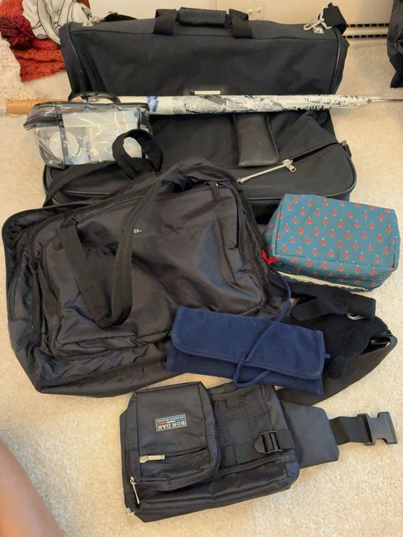 Leisure Travel Bag Set With Accessories