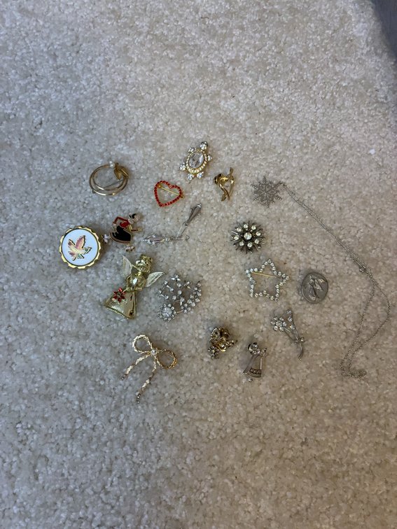 Pins and Brooches, Gold and Silver Tone