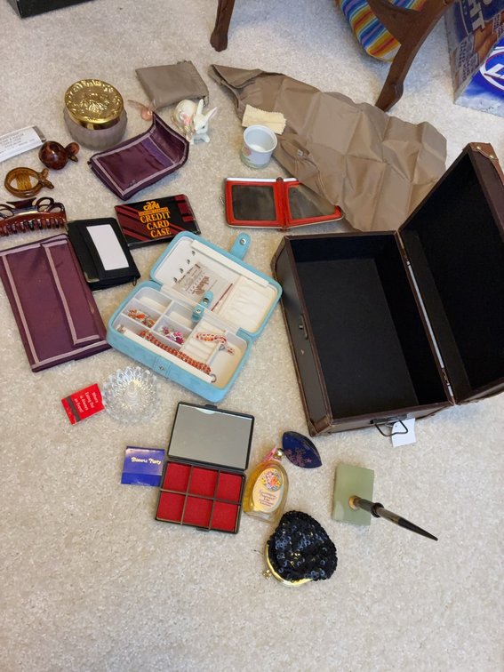 Vanity, Jewelry, and Storage Items Lot