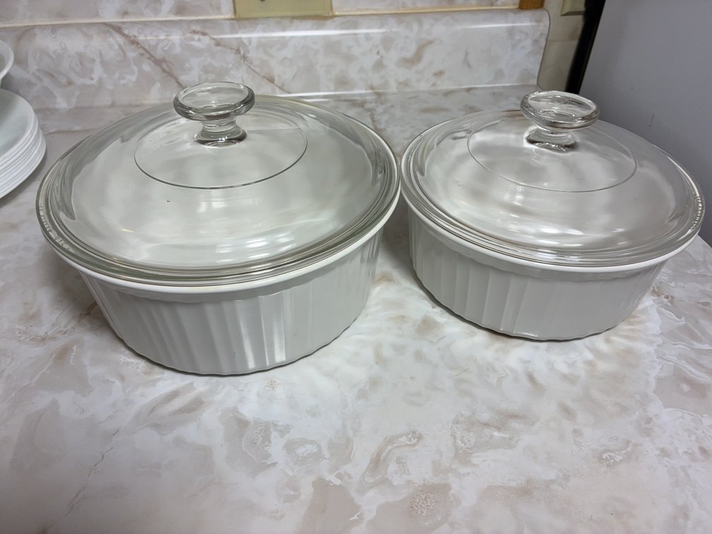 Corning Ware White Casserole Dishes With Lids