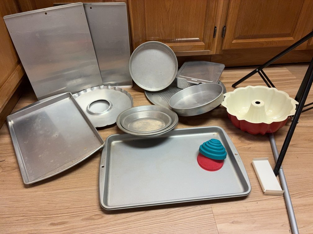 Wilton and Assorted Metal Bakeware Lot