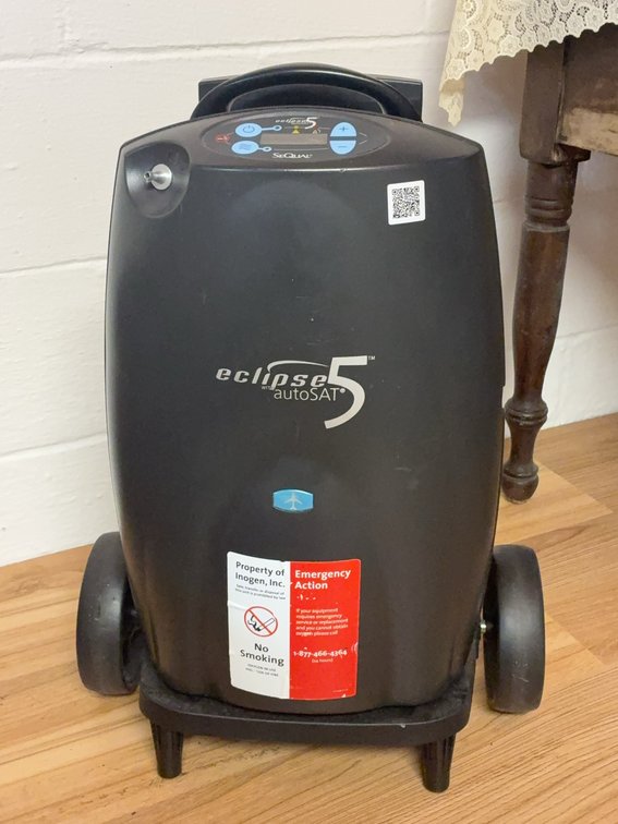 SeQual Eclipse 5 Oxygen Concentrator, Untested