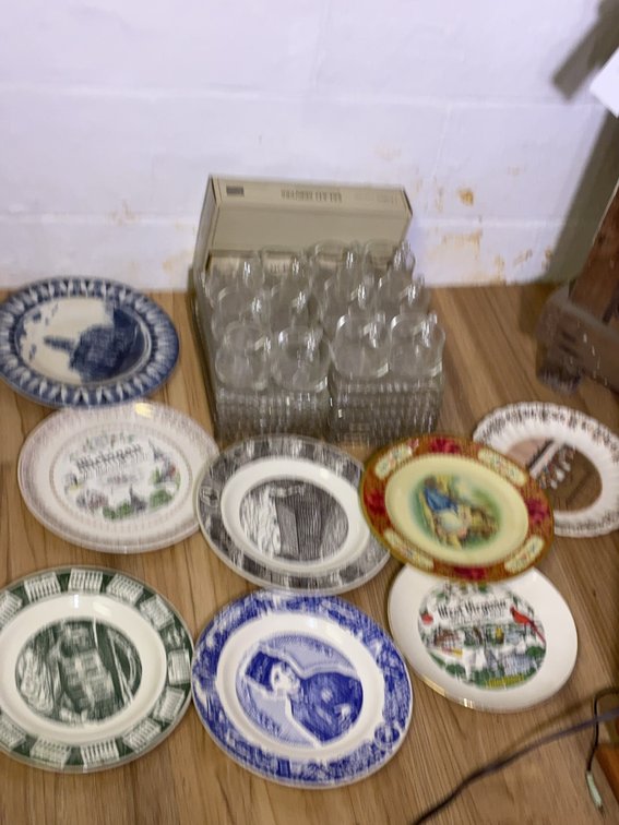State Souvenir Plates & Glass Cups