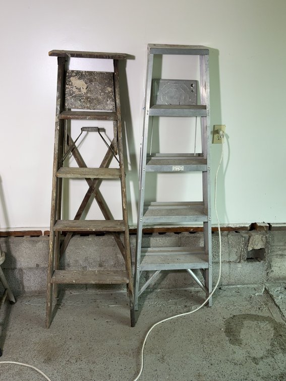 Keller 5 Ft Aluminum Step Ladder 225 Lb Capacity