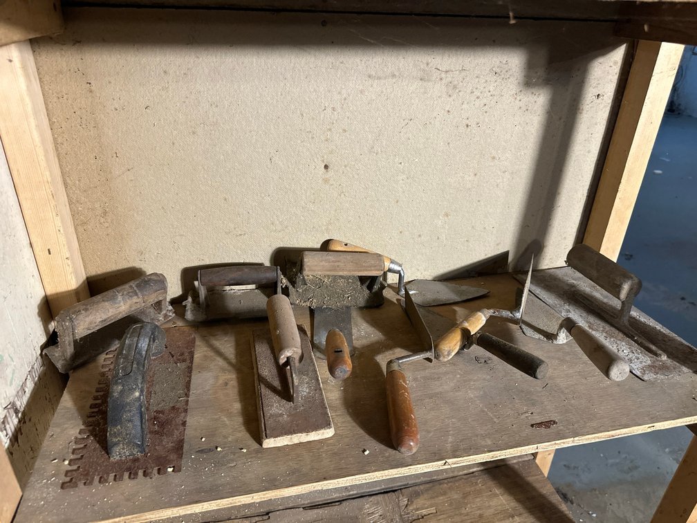 Masonry and Plastering Trowel Lot