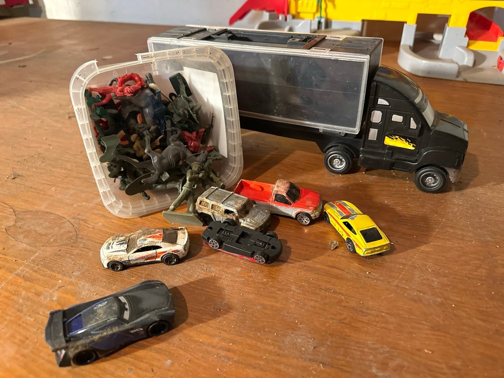 Toy Soldier Lot With Container and Toy Cars