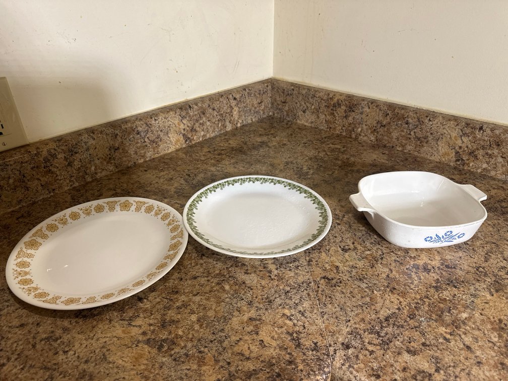 CorningWare Dish and 2 Corelle Plates Assortment