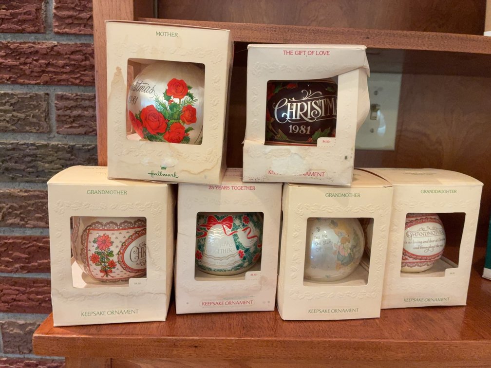 Hallmark Keepsake Ornament Lot, 6 Boxed Ornaments
