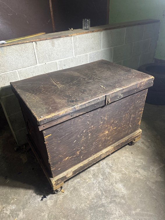Empire Cabinet Shop Wooden Storage Chest