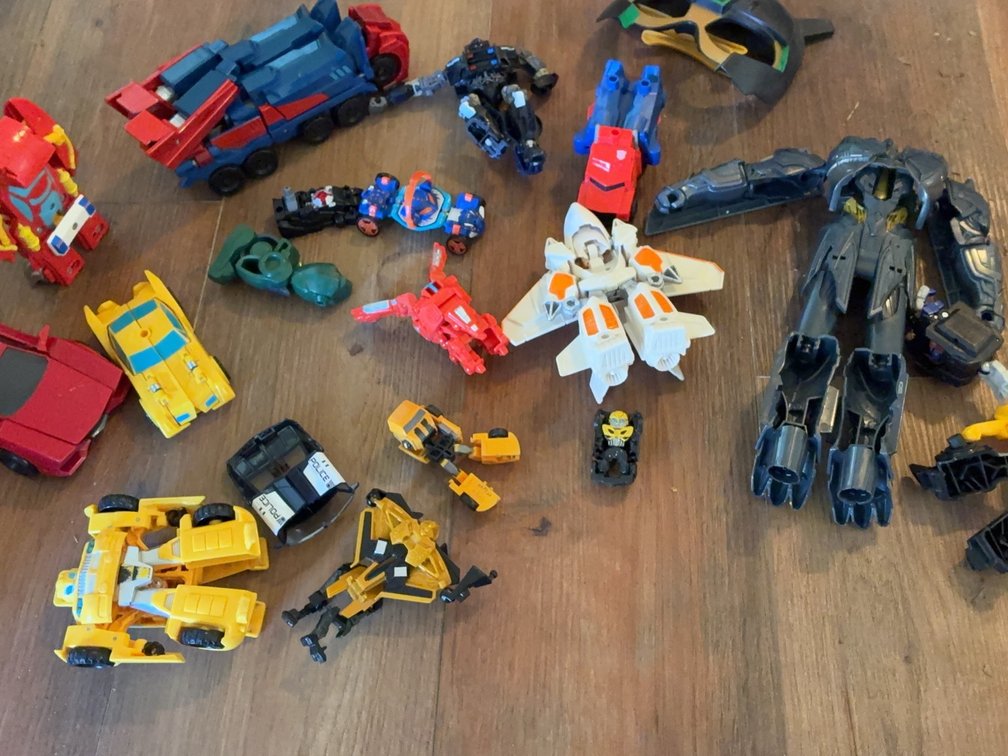 Transformers Action Figures Lot