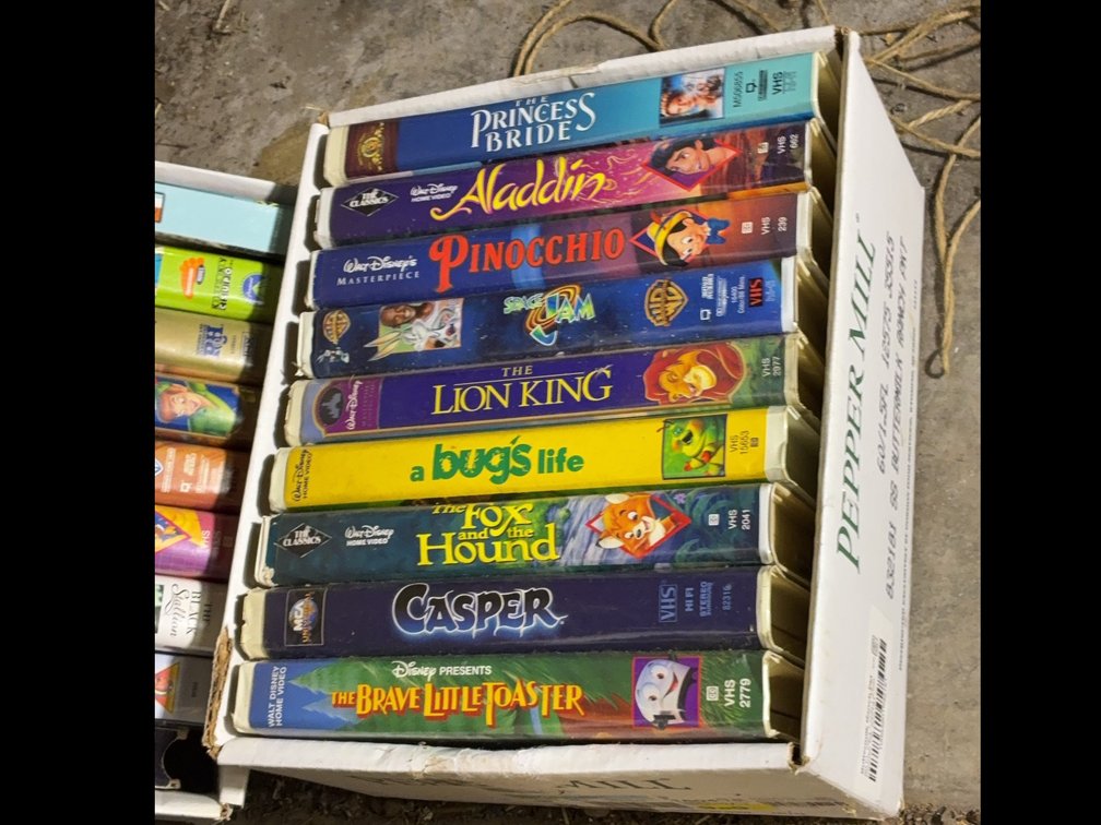 9 Disney Animated Classic VHS Tapes