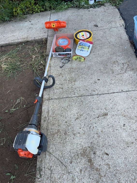 Husqvarna 324L String Trimmer With Accessories