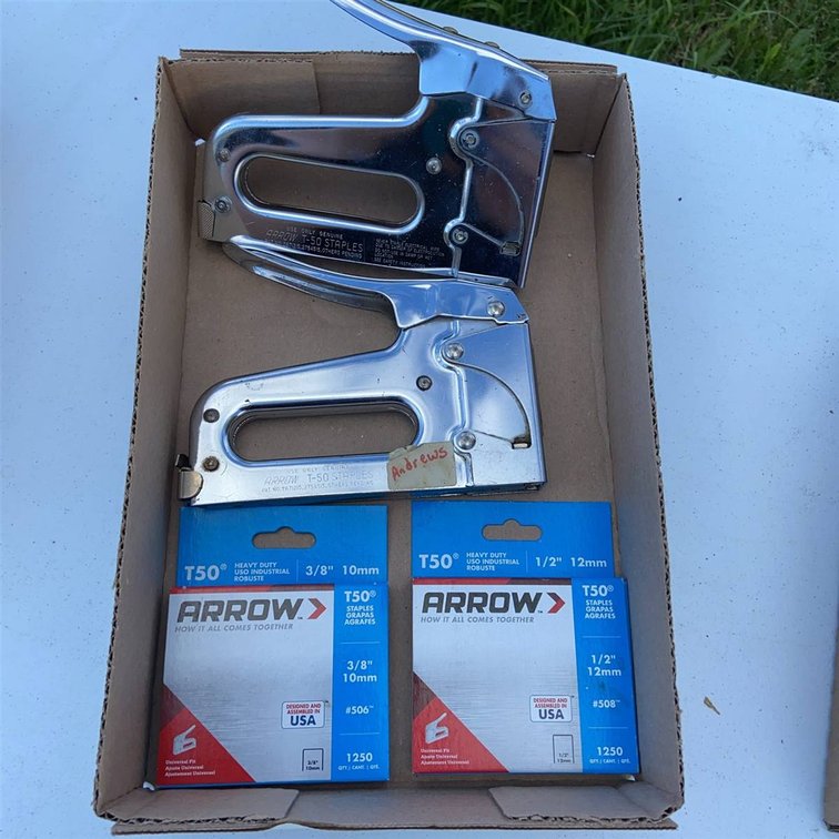 2 Arrow T50 Staple Guns With 2 Boxes Of Staples