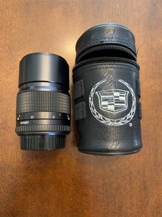 Minolta MD Celtic 135mm f/3.5 Lens with Case