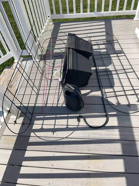 Garden Trellis, Shepherd Hook, Pots, Tomato Cages