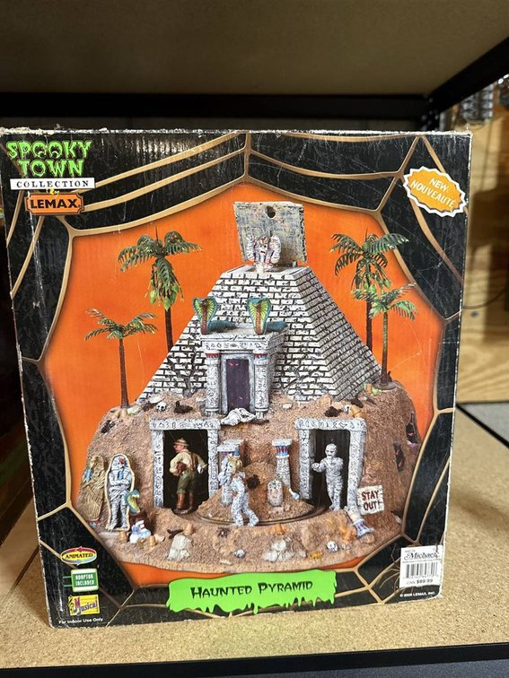 Lemax Spooky Town Haunted Pyramid Figurine Set