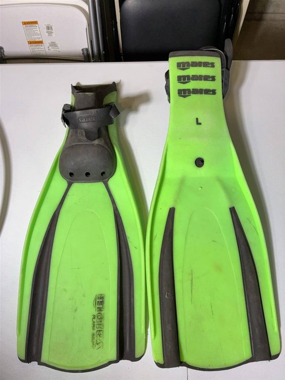 Mares Plana Avanti L Scuba Diving Fins