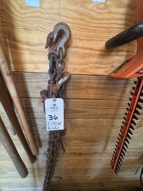 2 Chains Hook on One End and Snap Chain Binder