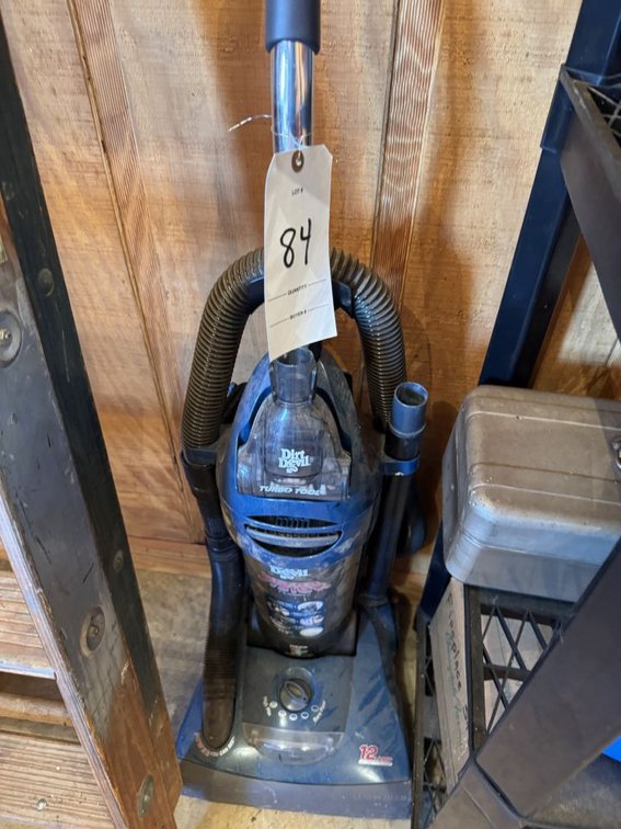 Dirt Devil Vacuum Cleaner