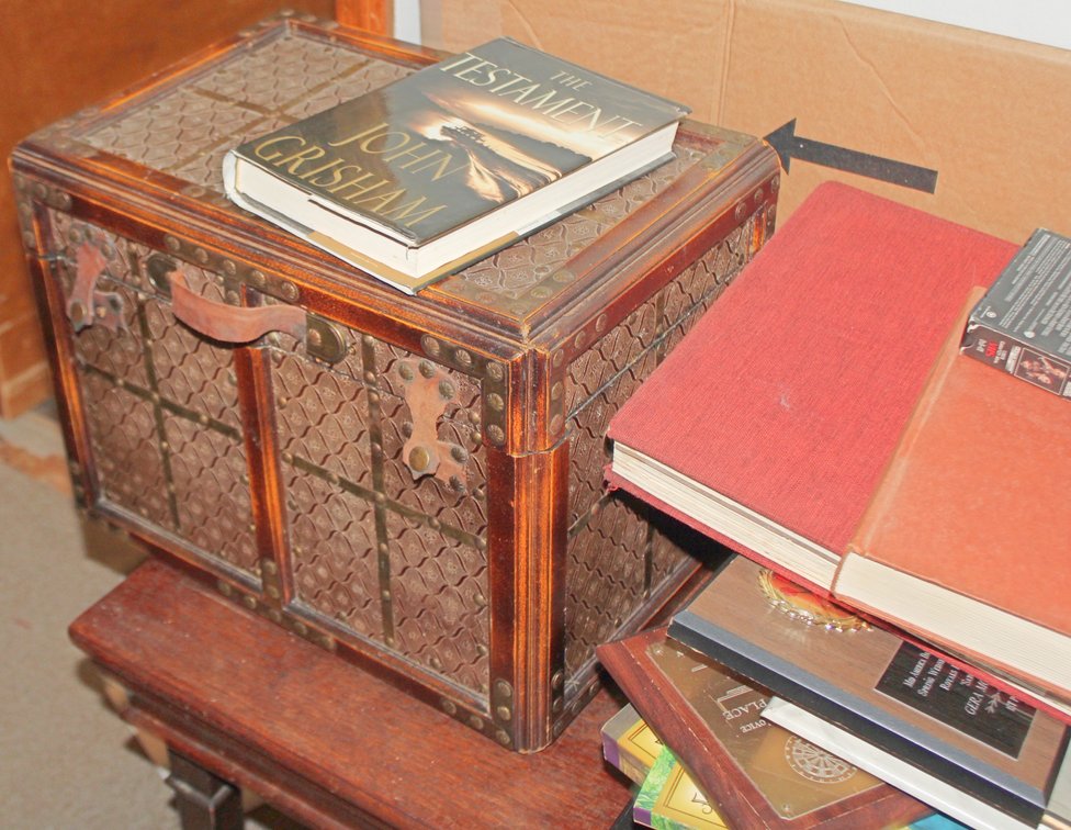 Image for LAST MINUTE! EMERGENCY TREASURE HUNTER'S ESTATE AUCTION