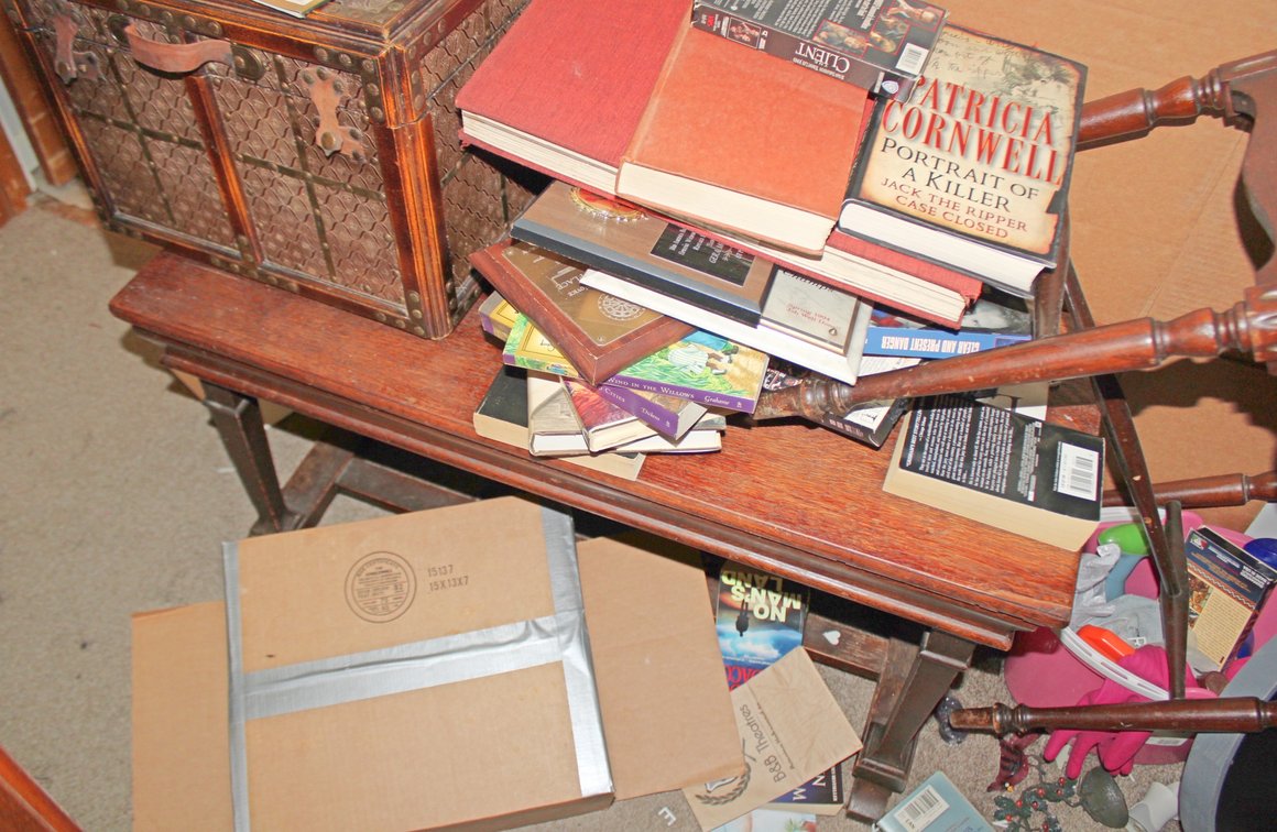 Image for LAST MINUTE! EMERGENCY TREASURE HUNTER'S ESTATE AUCTION