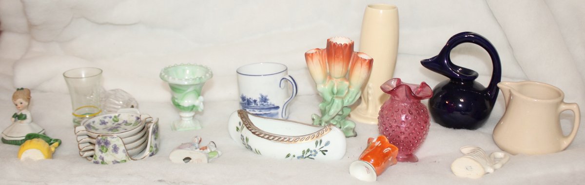 Image for LIVING ESTATE AUCTION