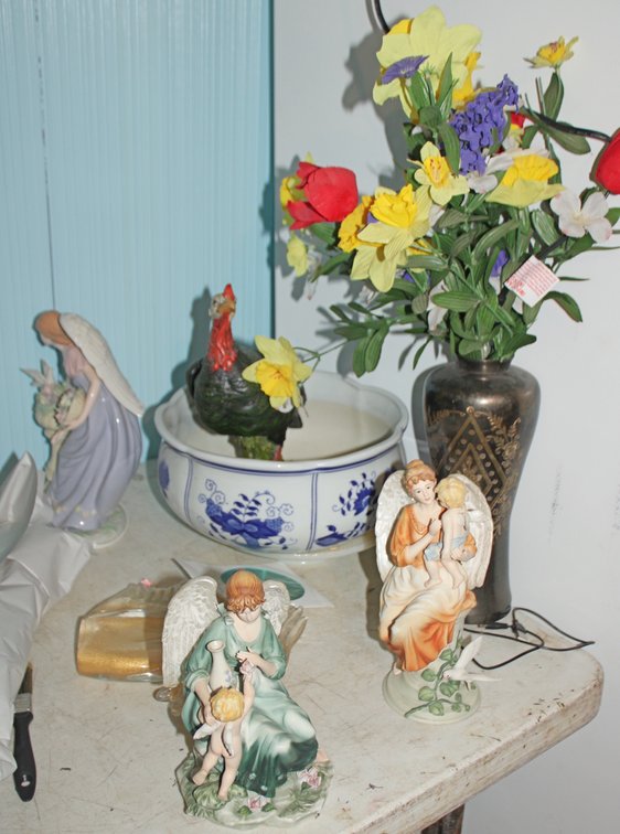 Image for INCREDIBLE ESTATE AUCTION