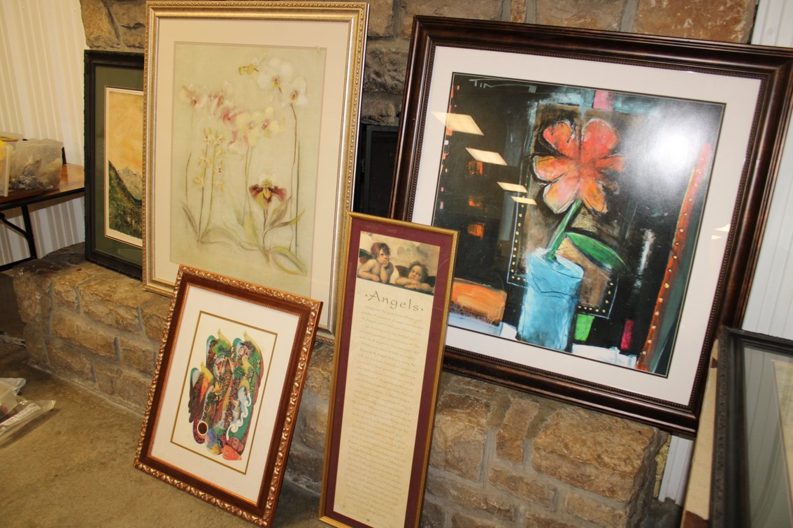 Image for UNUSUAL & INCREDIBLE ESTATE AUCTION