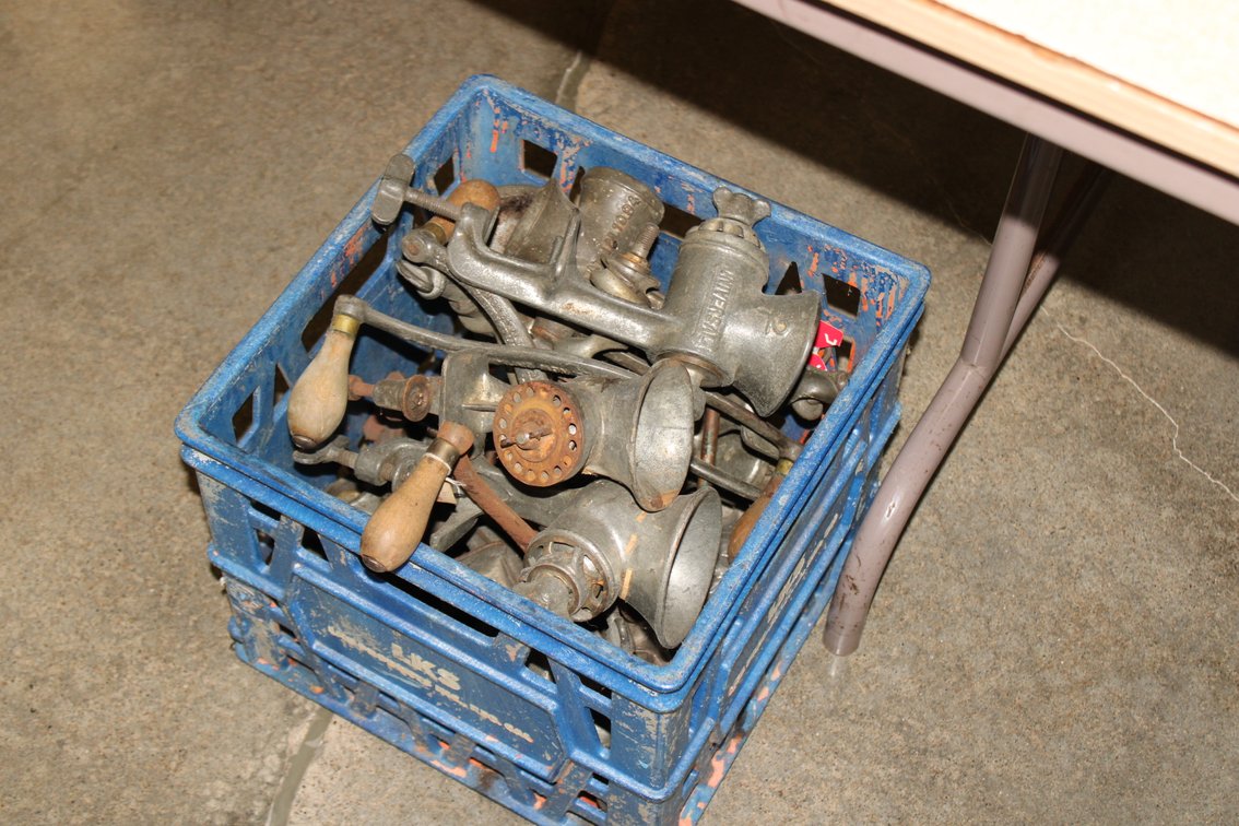 Image for UNUSUAL & INCREDIBLE ESTATE AUCTION