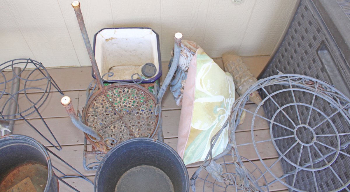 Image for ESTATE AUCTION