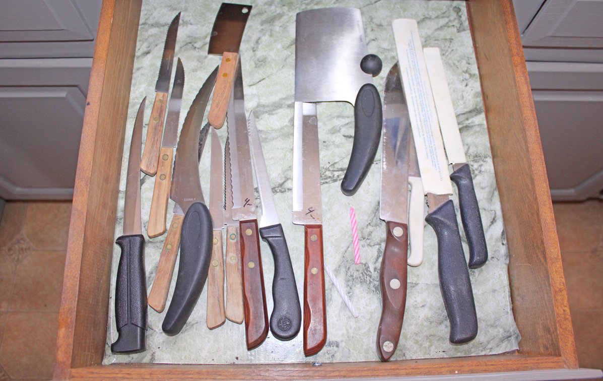 Image for EMERGENCY LAST MINUTE LIVING ESTATE AUCTION