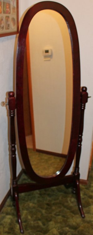 Image for LIVING ESTATE AUCTION