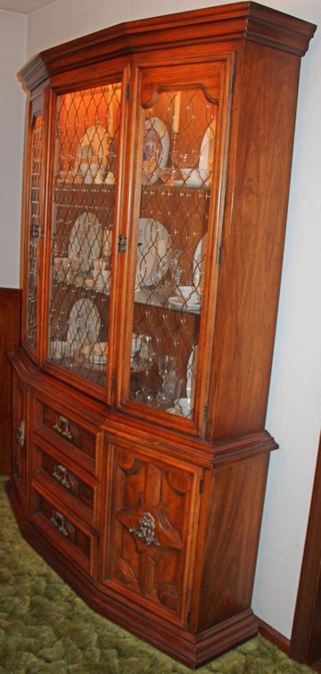 Image for LIVING ESTATE AUCTION