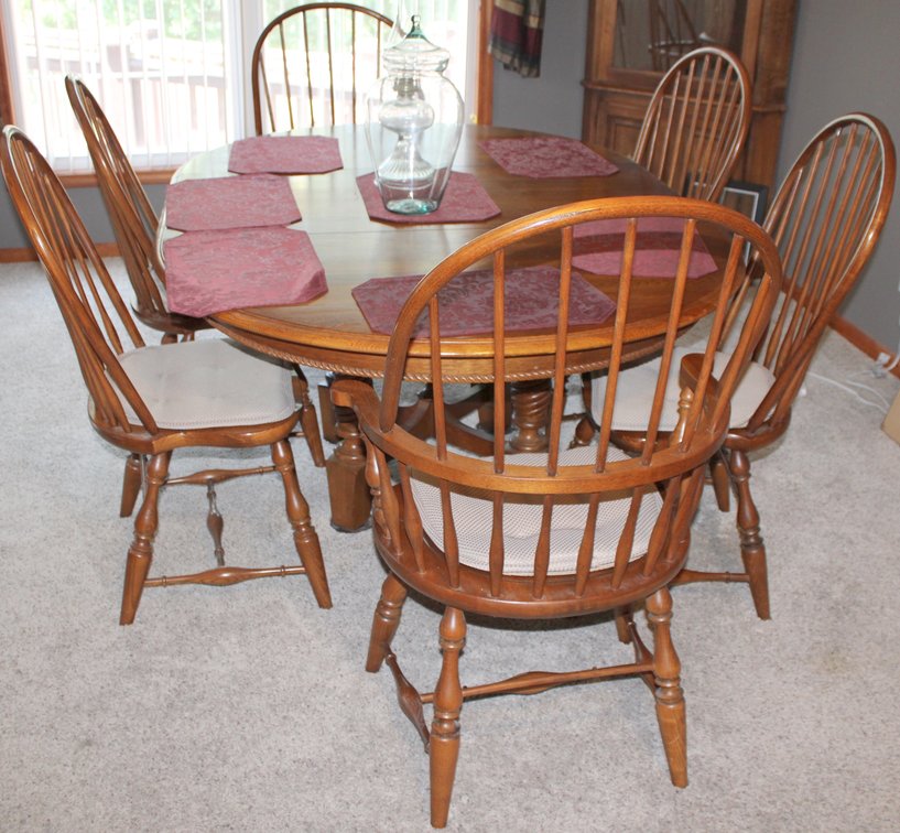 Image for LIVING ESTATE AUCTION
