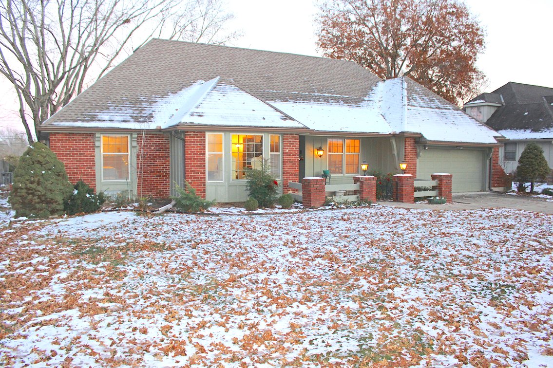Image for REAL ESTATE & PERSONAL PROPERTY AUCTION
